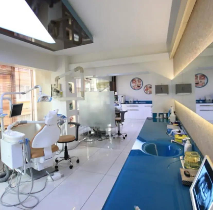 Clinic-provided photograph of Dentadres Dental Clinic