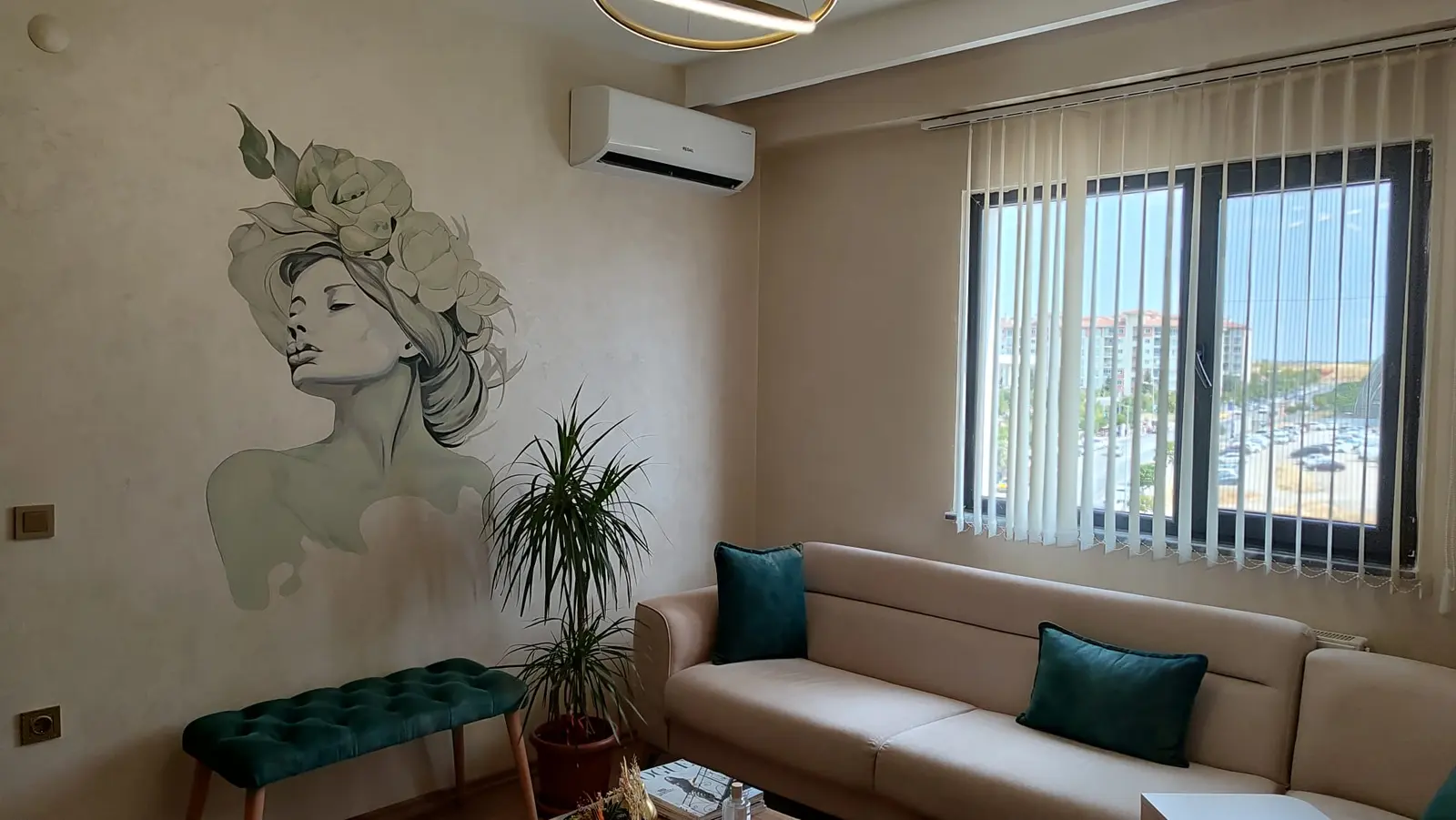 Clinic-provided photograph of Dr Ayşegül Polat