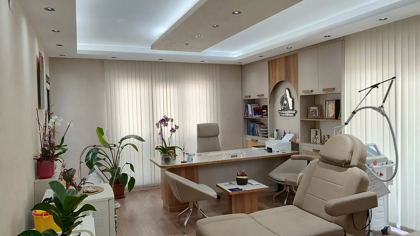 Clinic-provided photograph of Dr Ayşegül Polat