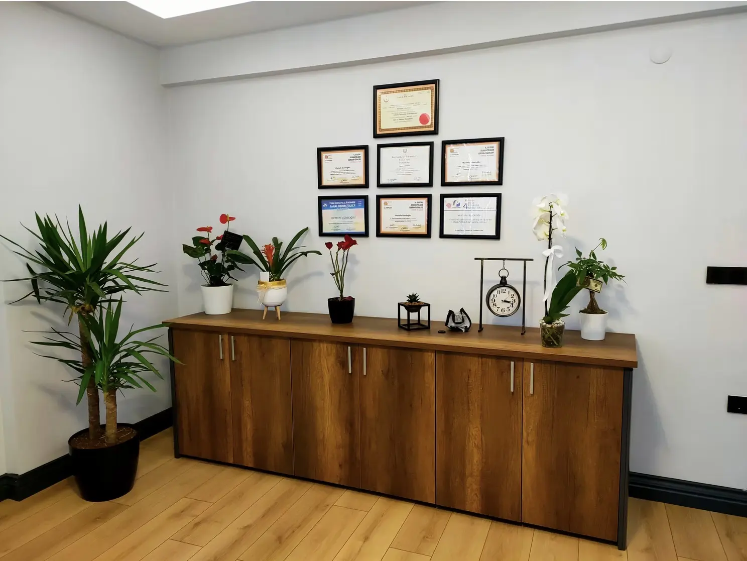 Von der Klinik bereitgestelltes Foto von Dr. Mustafa Gündoğdu