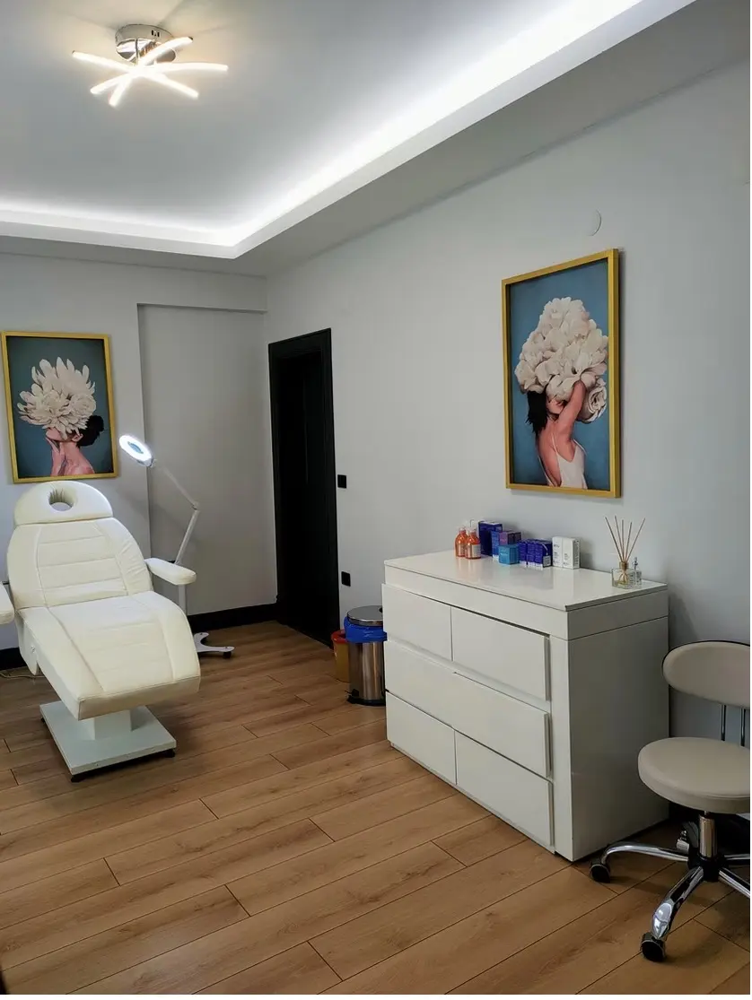 Von der Klinik bereitgestelltes Foto von Dr. Mustafa Gündoğdu