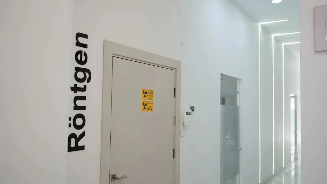 Clinic-provided photograph of Dr Oğuz Berkay Akkaya