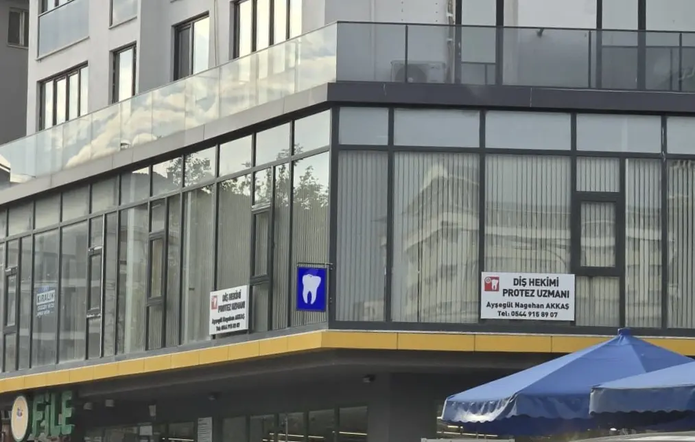 Clinic-provided photograph of Dr Ayşegül Nagehan Akkaş