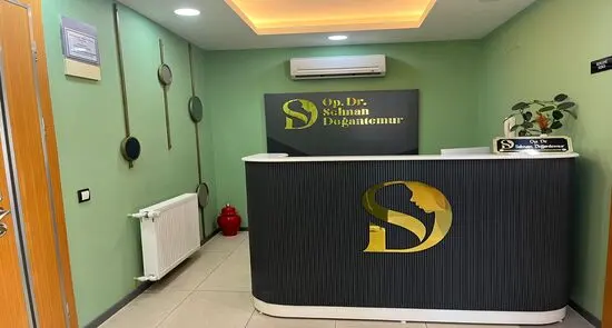 Clinic-provided photograph of Dr Selman Doğantemur
