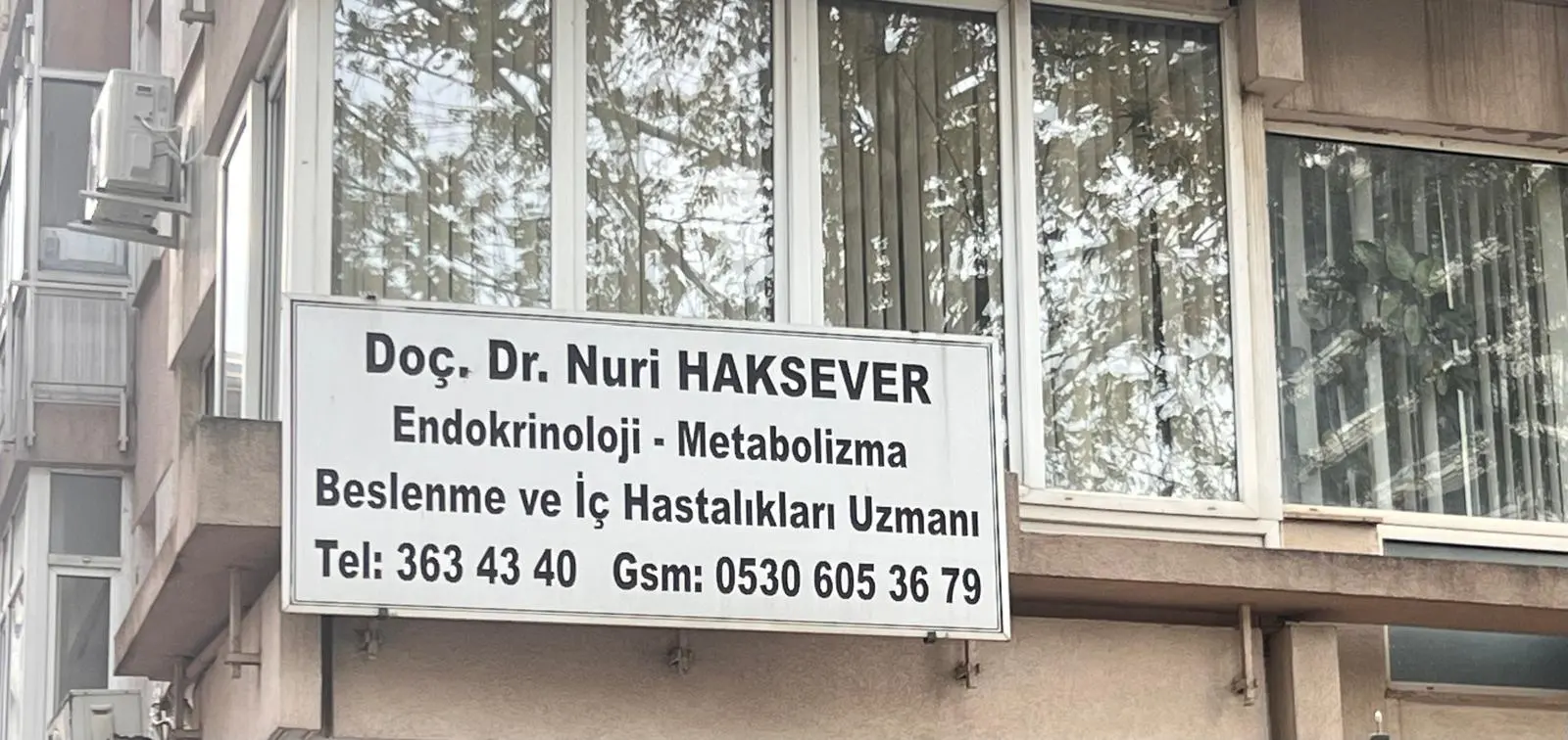 Clinic-provided photograph of Assoc. Prof. Dr Nuri Haksever