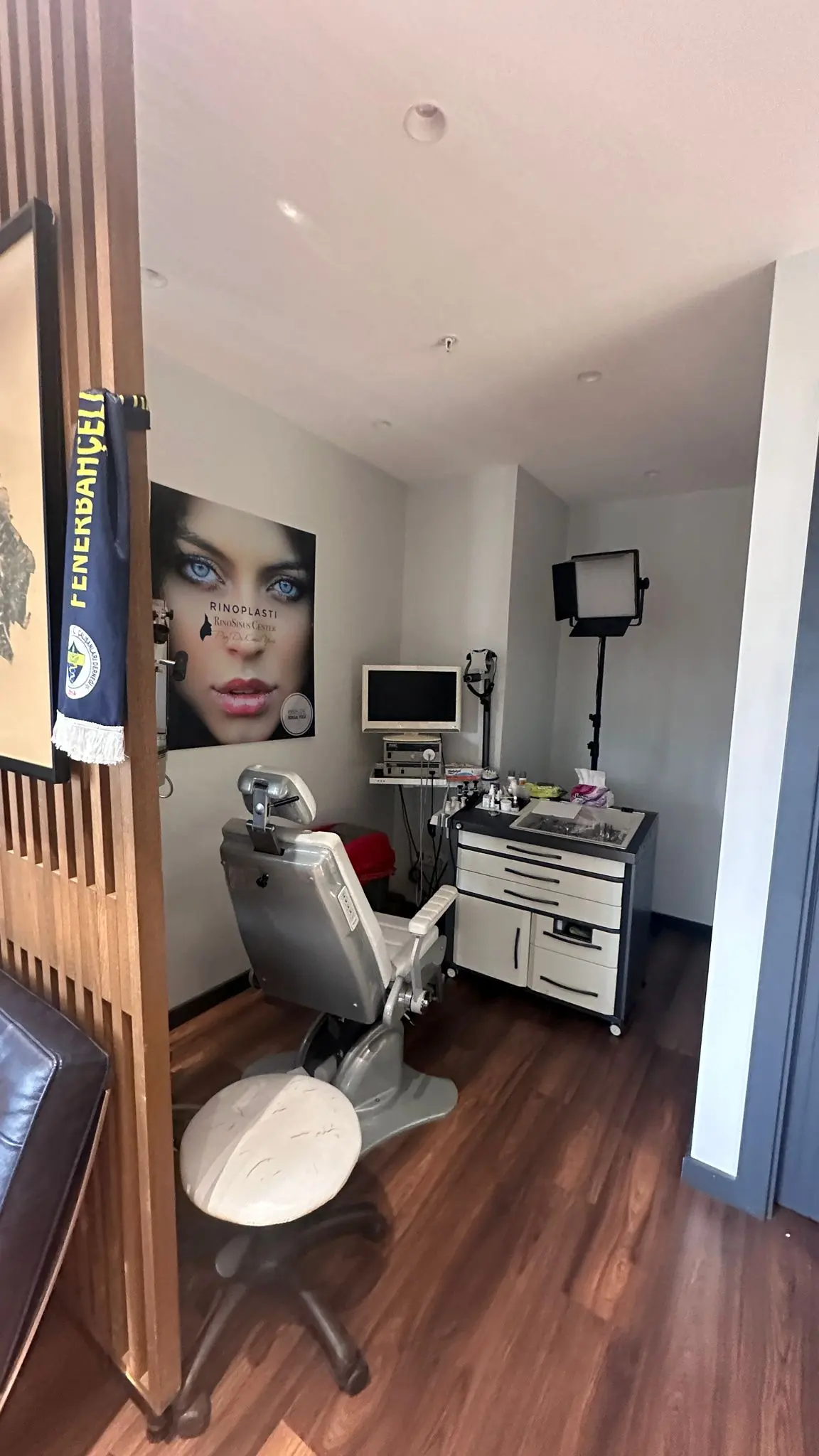 Clinic-provided photograph of Prof. Dr Köksal Yuca