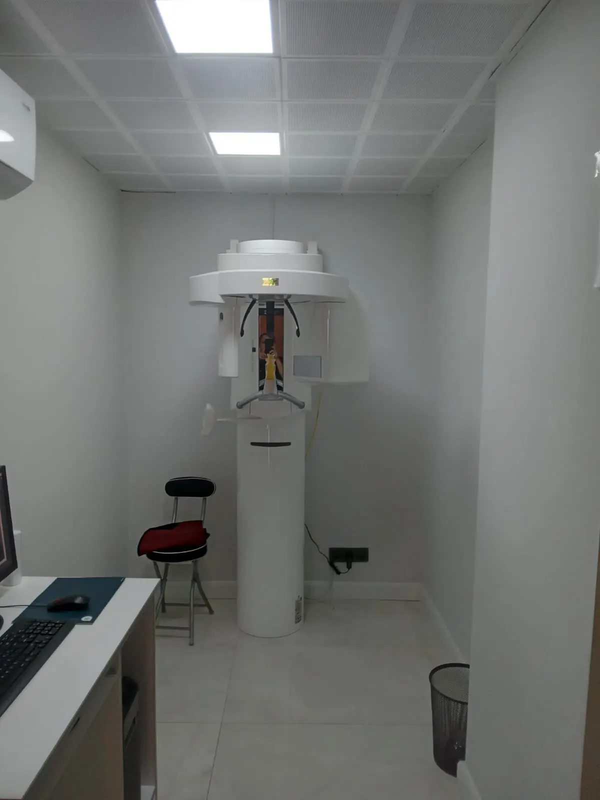 Clinic-provided photograph of DTG Dental Clinic