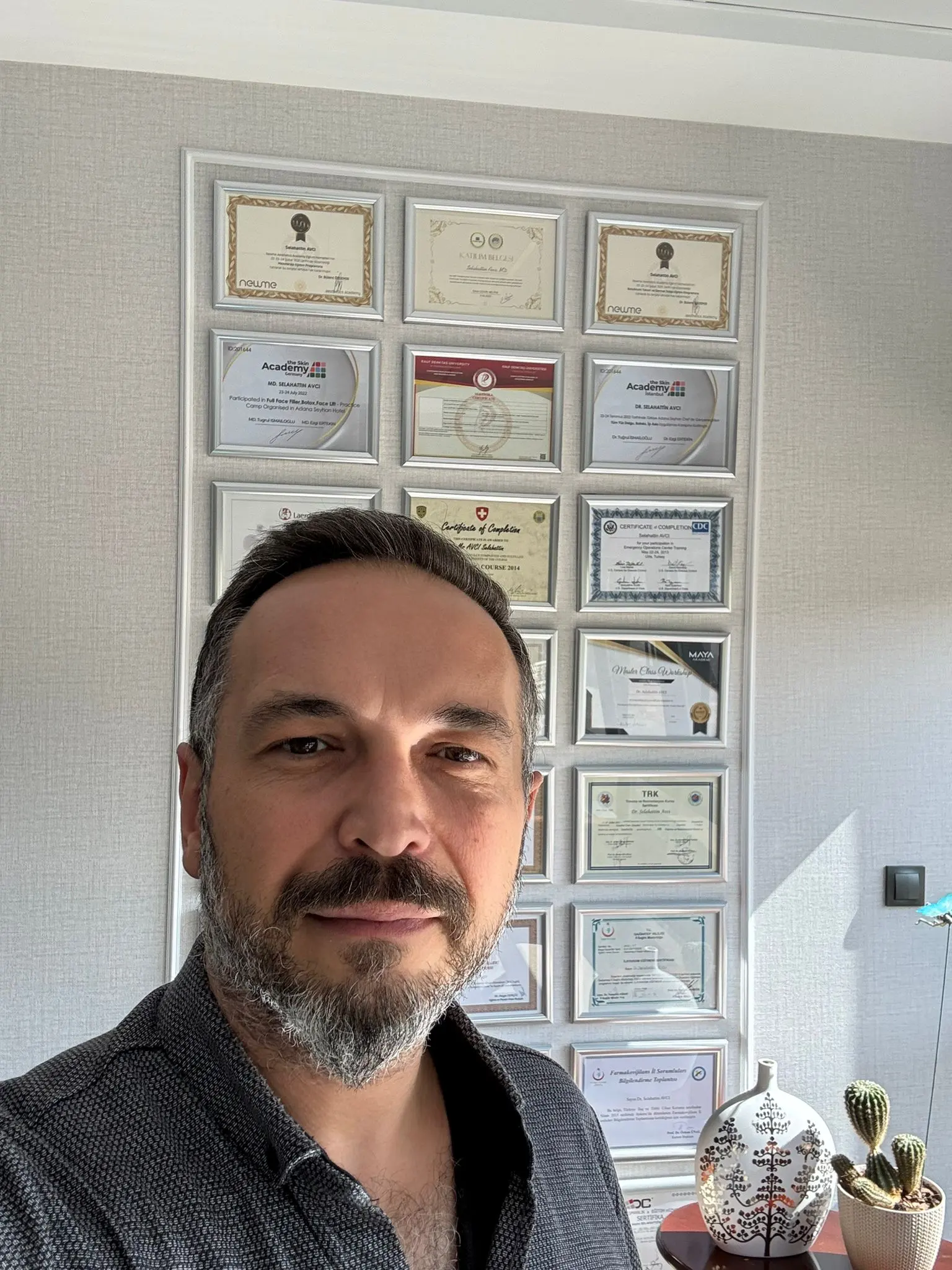 Clinic-provided photograph of Dr Selahattin Avcı