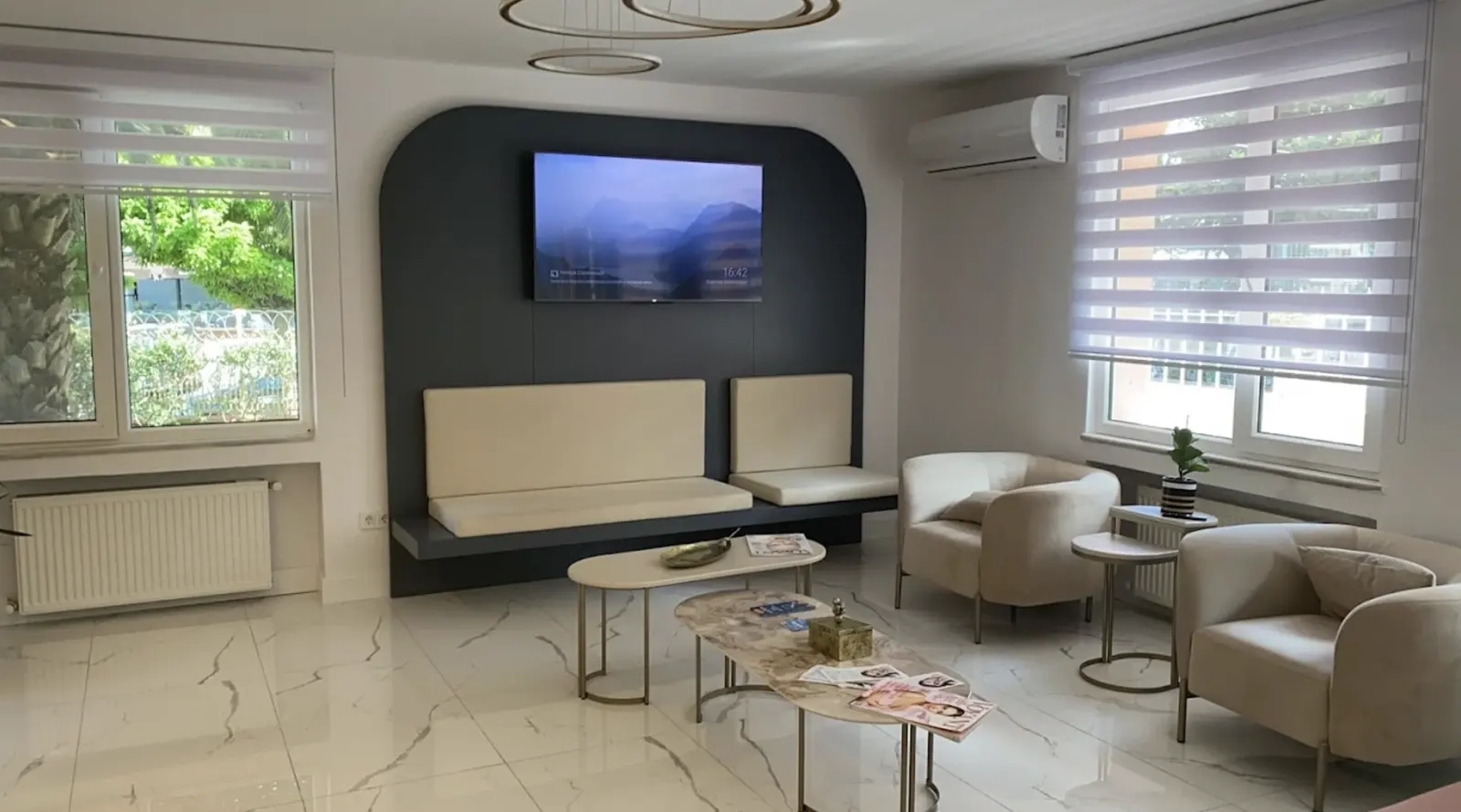 Clinic-provided photograph of Dr Seval Bayraklı
