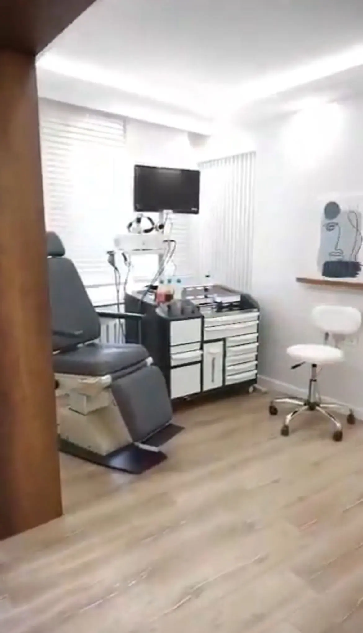 Clinic-provided photograph of Dr Gülce Gürsan