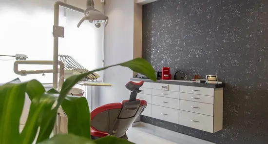 Clinic-provided photograph of Kundu Dental Clinic