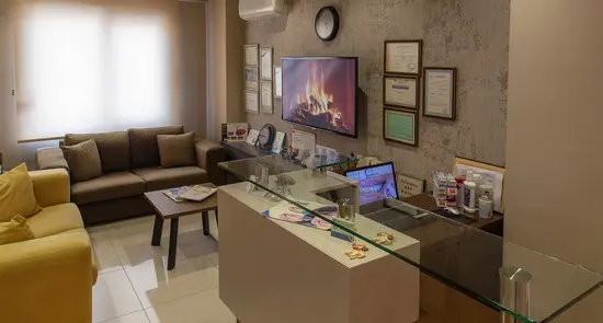Clinic-provided photograph of Kundu Dental Clinic