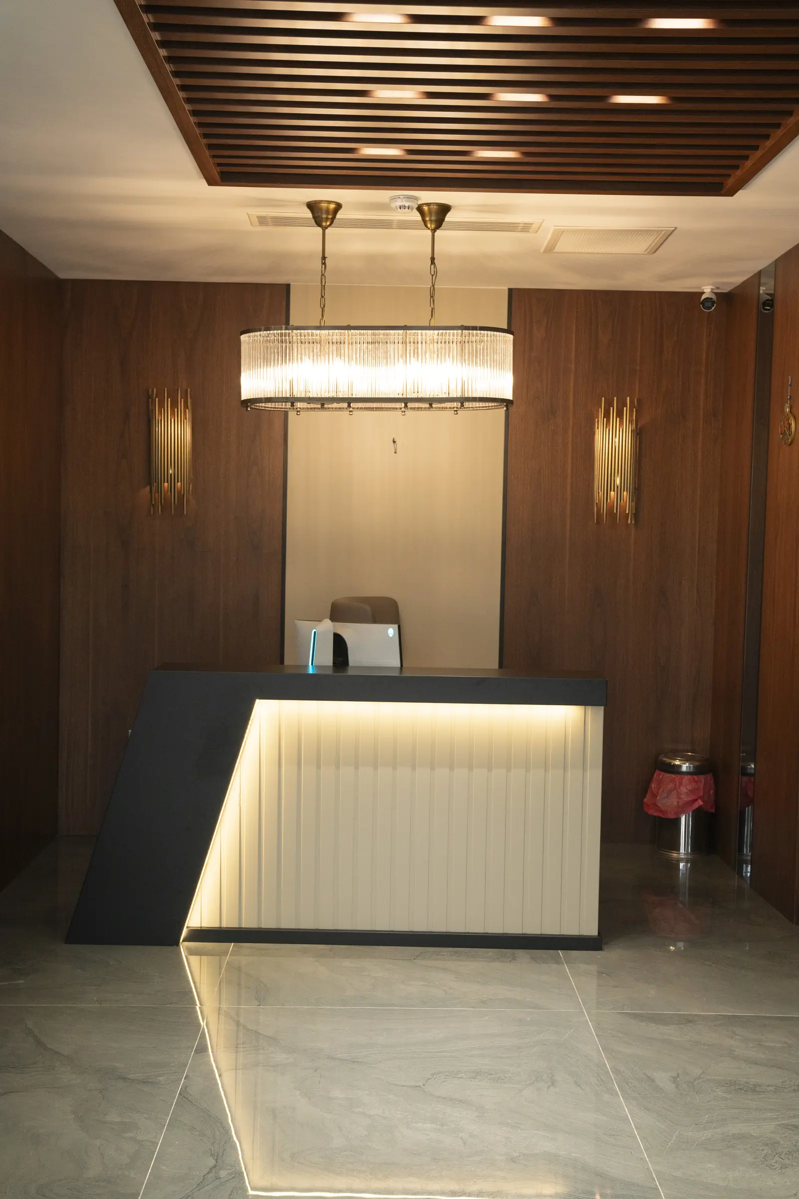 Clinic-provided photograph of Dr Hakan Yaz