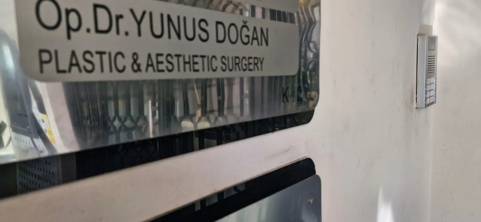 Clinic-provided photograph of Dr Yunus Doğan