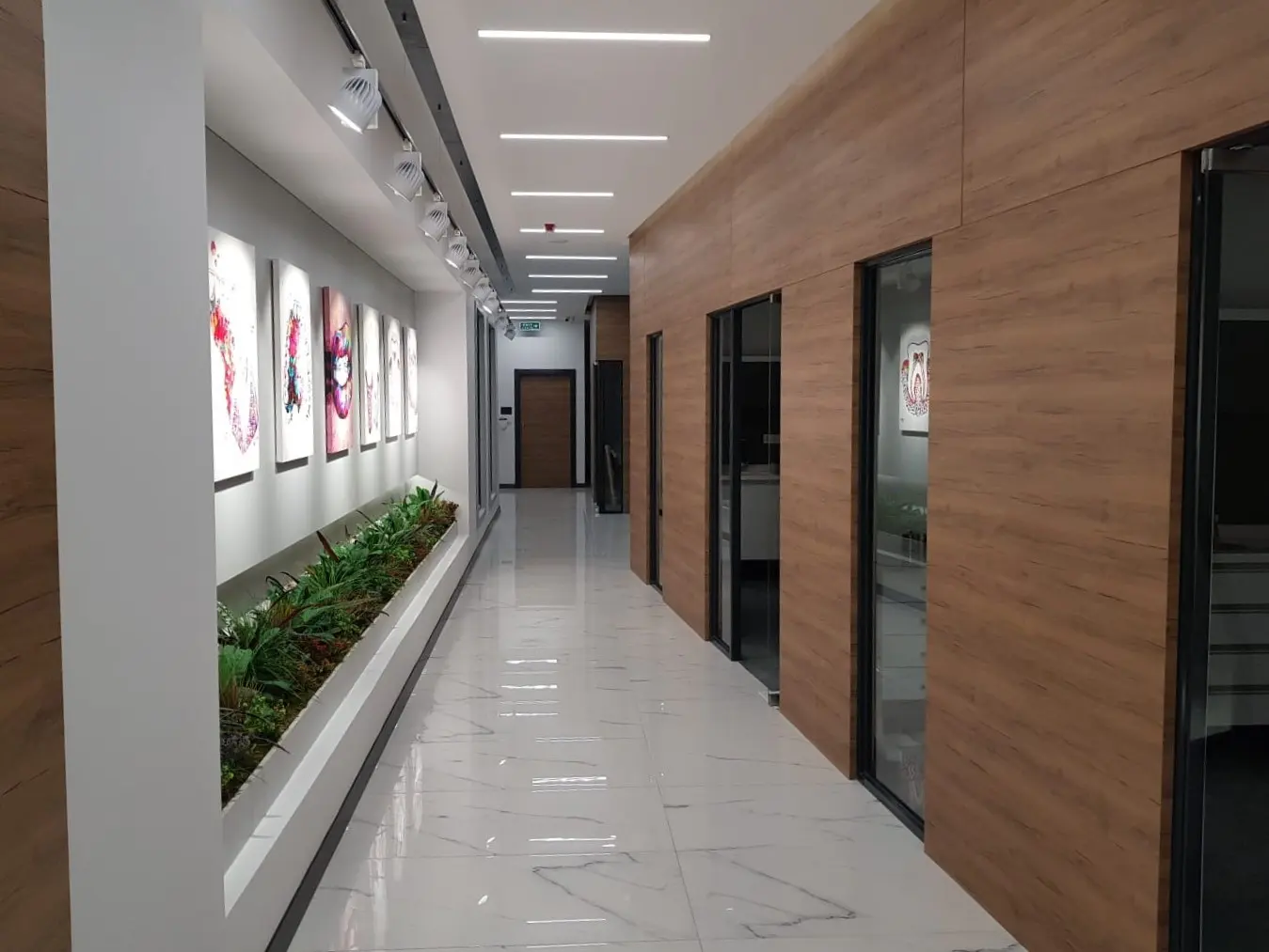 Von der Klinik bereitgestelltes Foto von Bahçeşehir Zahnklinik