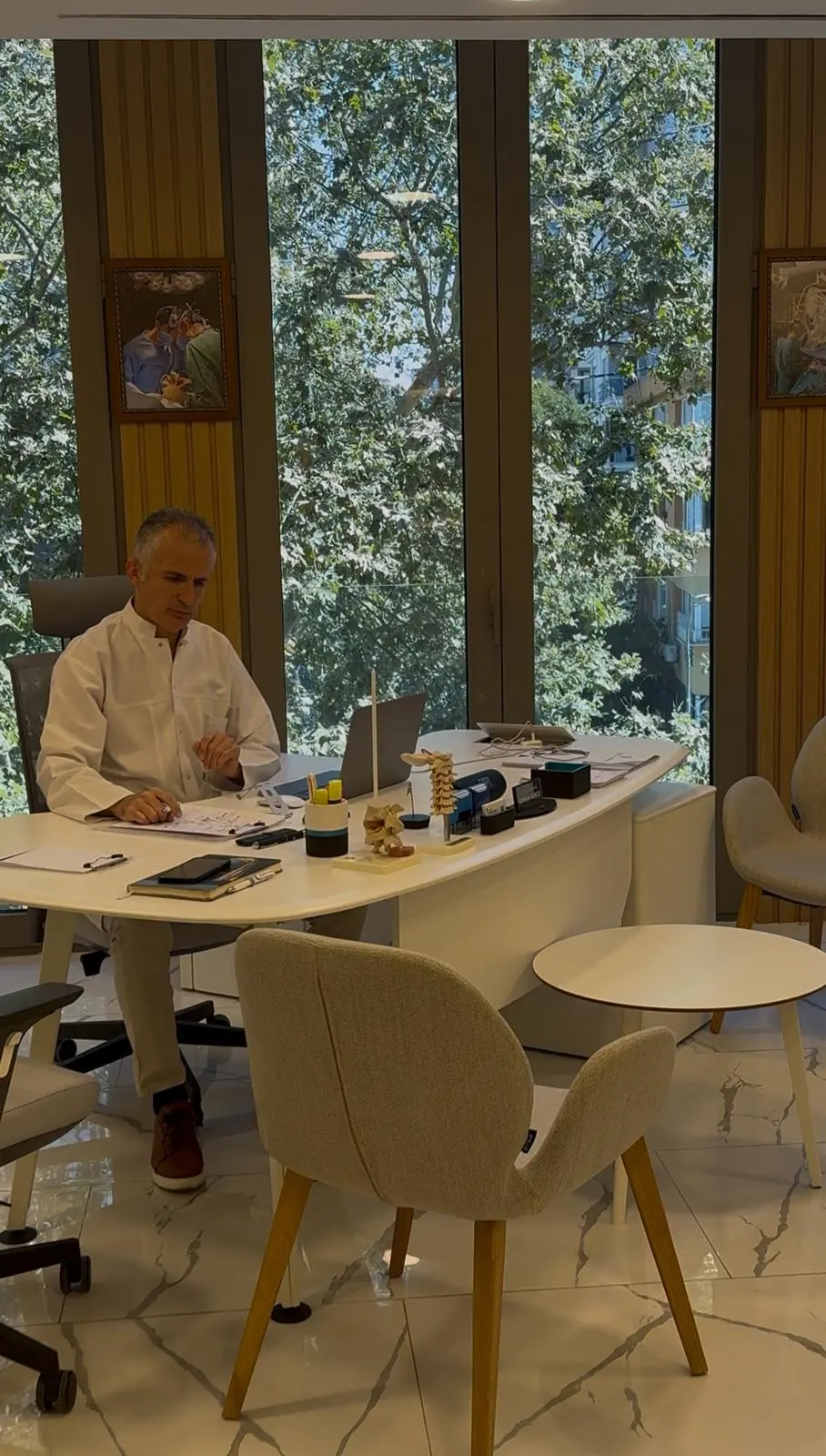 Clinic-provided photograph of Dr Gökhan Gökçe