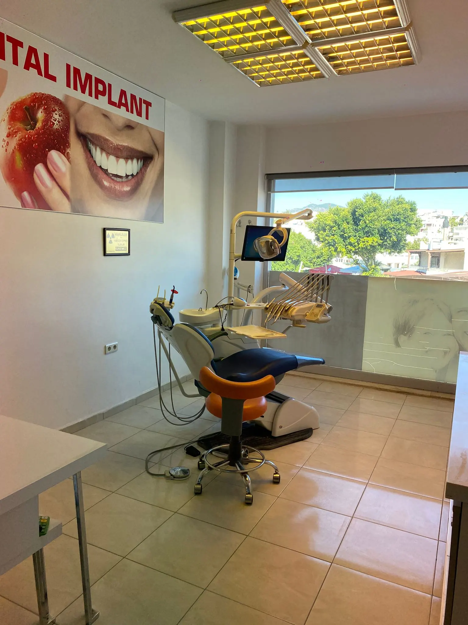 Clinic-provided photograph of Estetik Dental Clinic