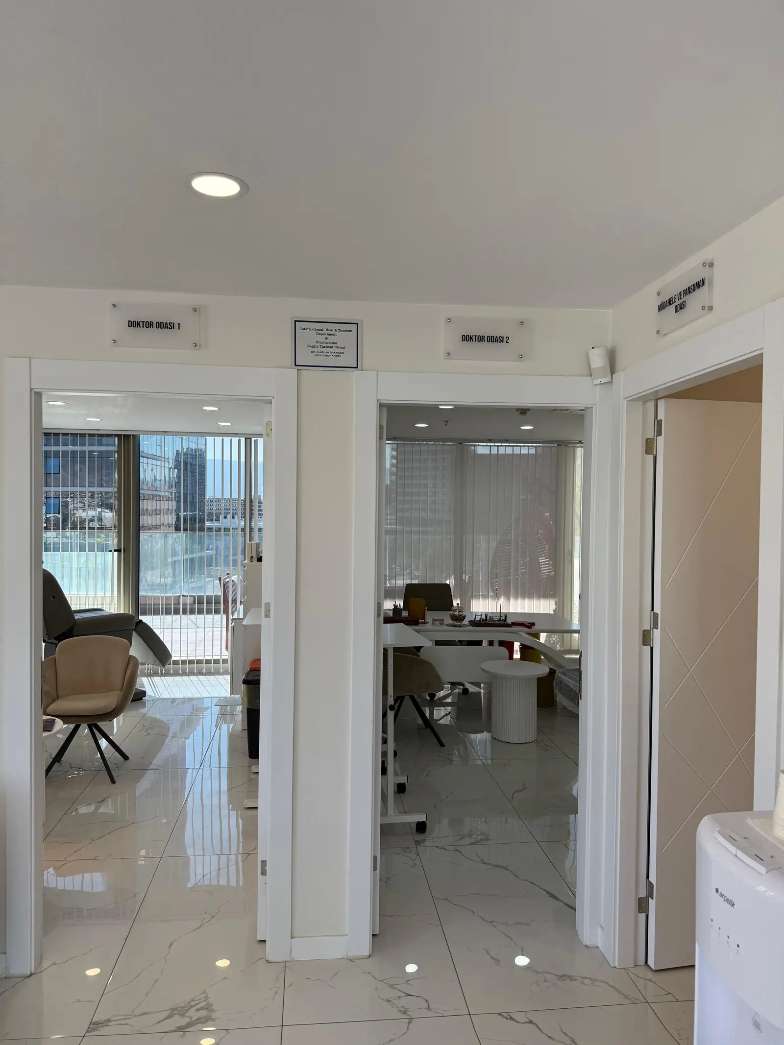 Clinic-provided photograph of Dr Çağlar İmançer