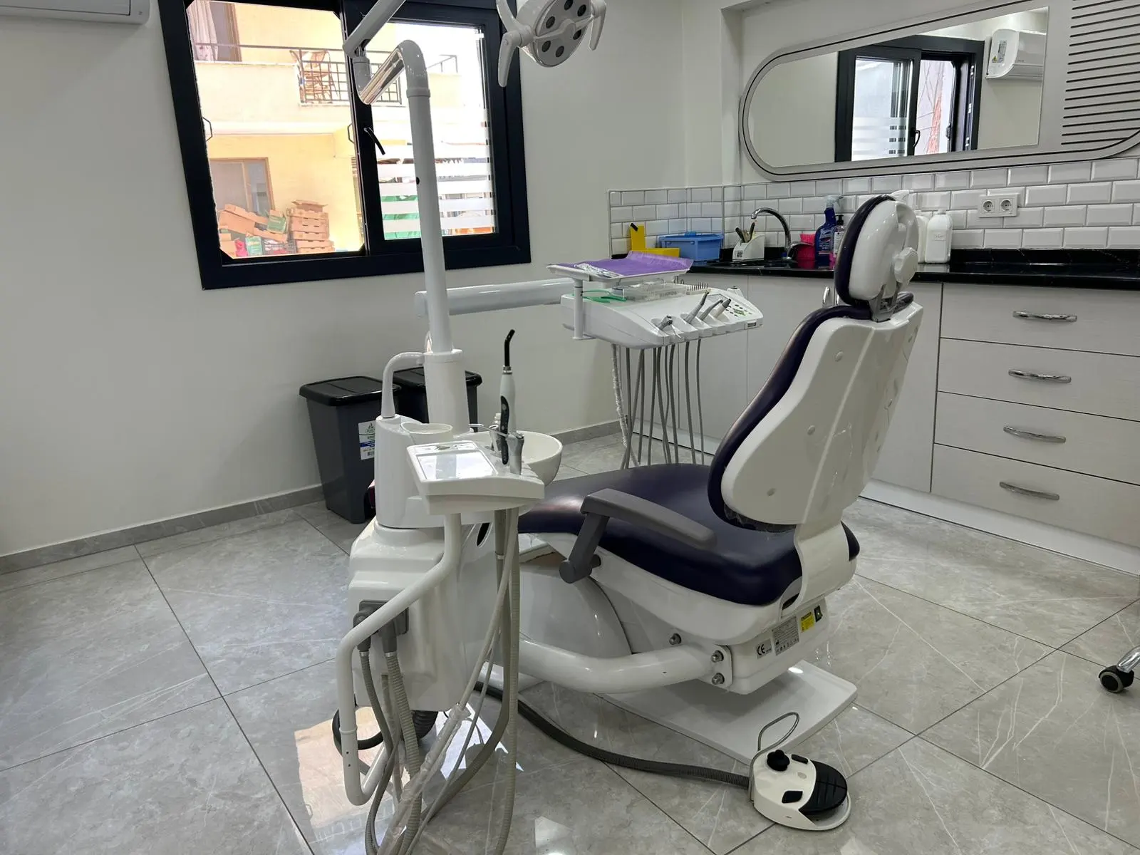 Clinic-provided photograph of Selçuk Dent Özdere
