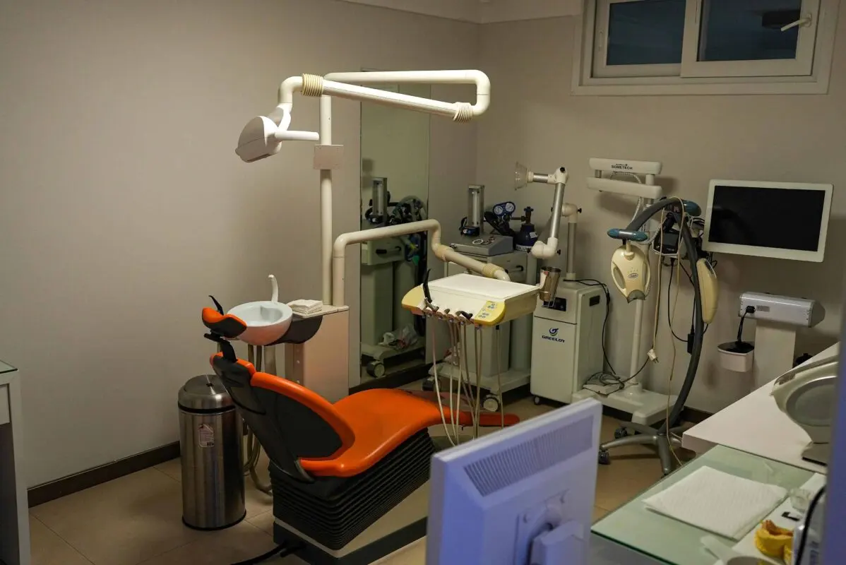 Clinic-provided photograph of Happydent Dental Clinic