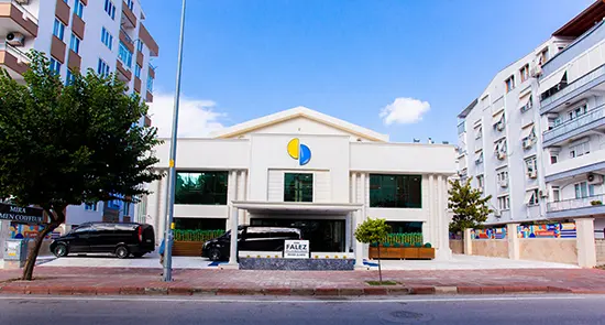 Von der Klinik bereitgestelltes Foto von Falez Fener Zahnklinik