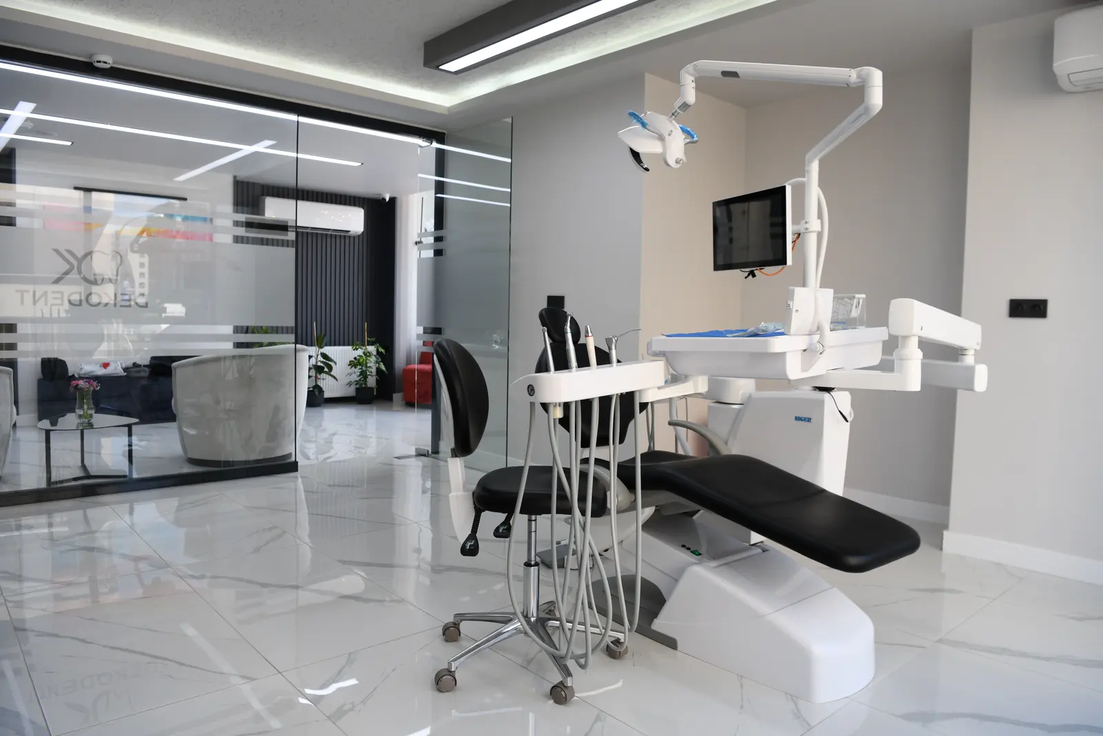 Von der Klinik bereitgestelltes Foto von Dekodent Zahnklinik
