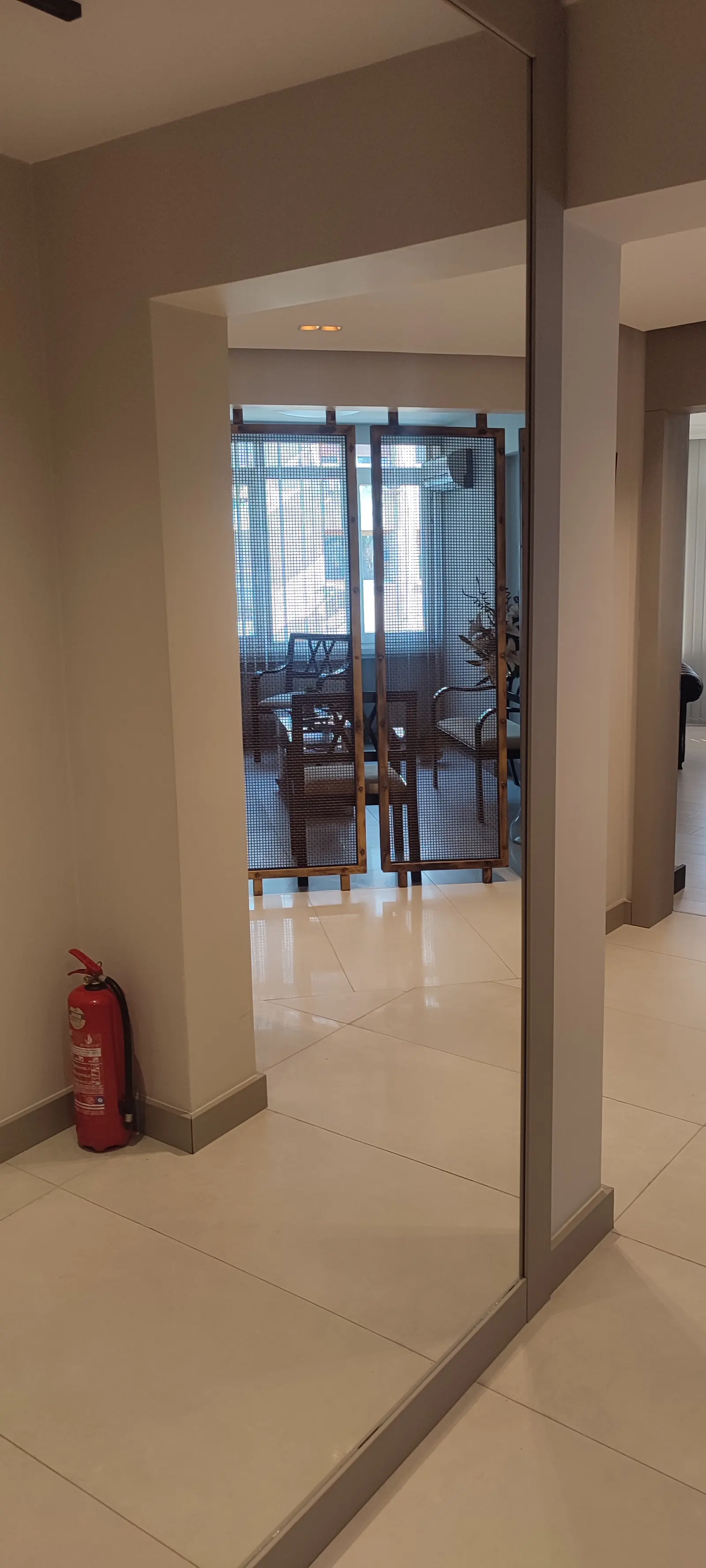 Von der Klinik bereitgestelltes Foto von Dr. Erdal Tuğsel