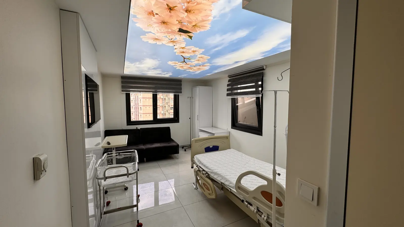 Clinic-provided photograph of Avicenna Umut Hospital