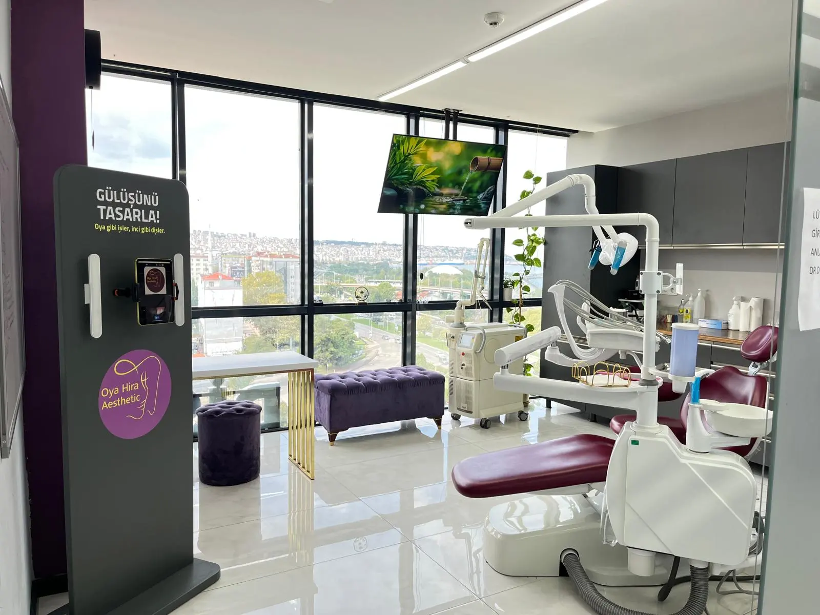 Clinic-provided photograph of Dr Oya Özkoç