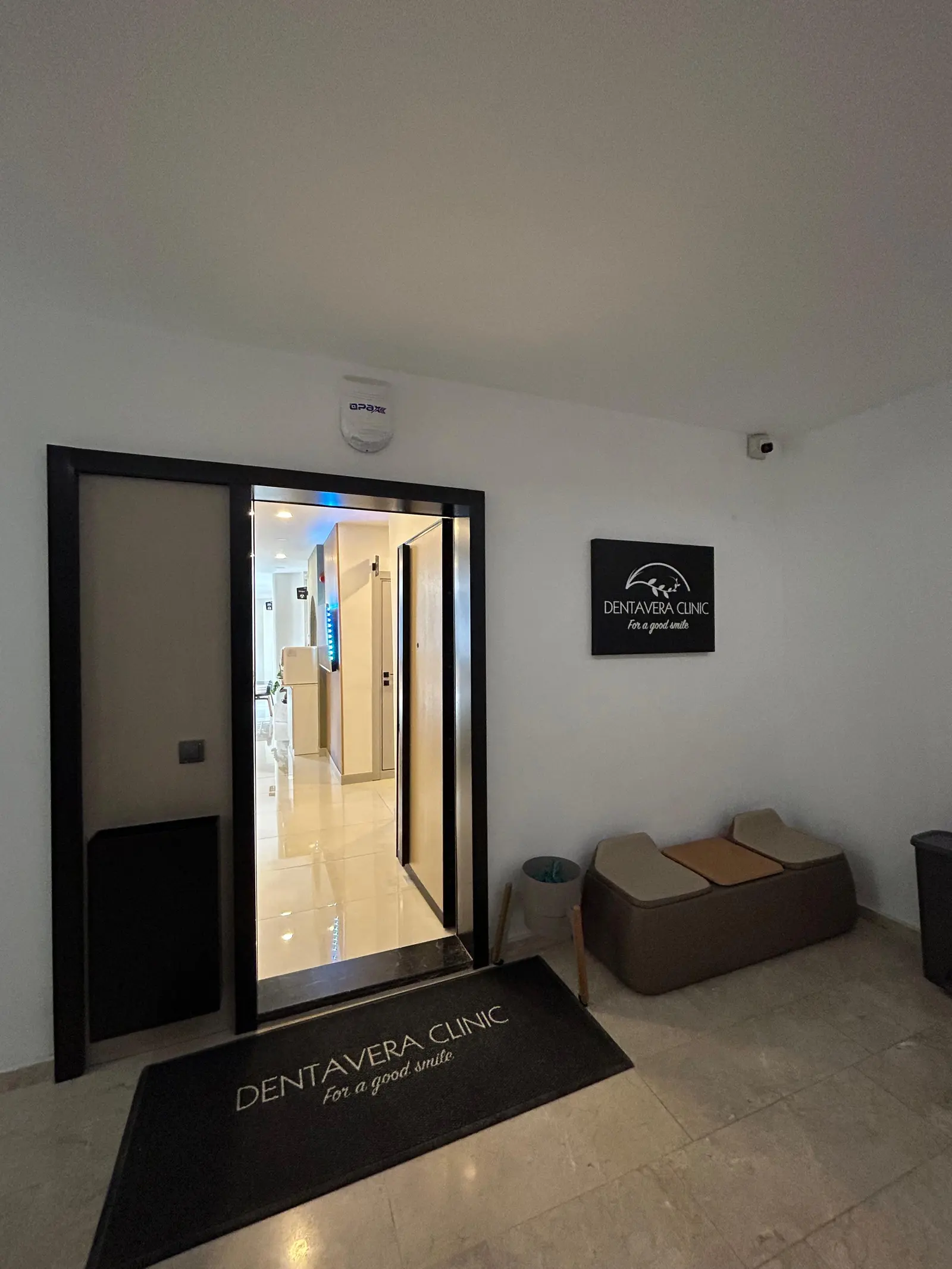 Clinic-provided photograph of Dentavera Dental Clinic