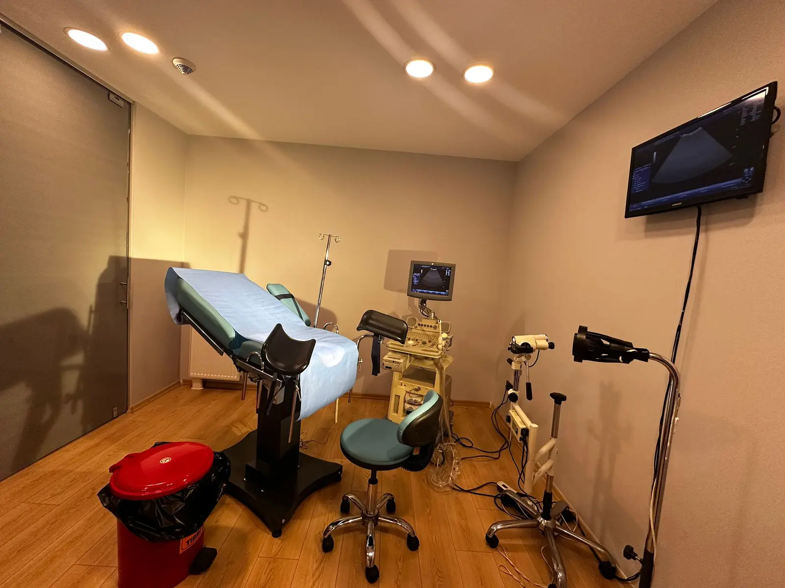 Clinic-provided photograph of Dr Özlem Özyılmaz
