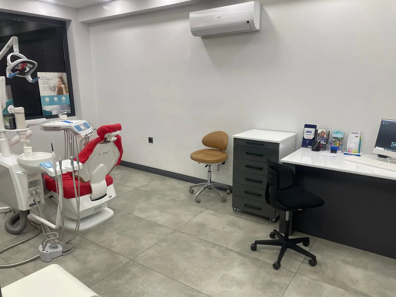 Clinic-provided photograph of Çarşamba Uzman Dental Clinic