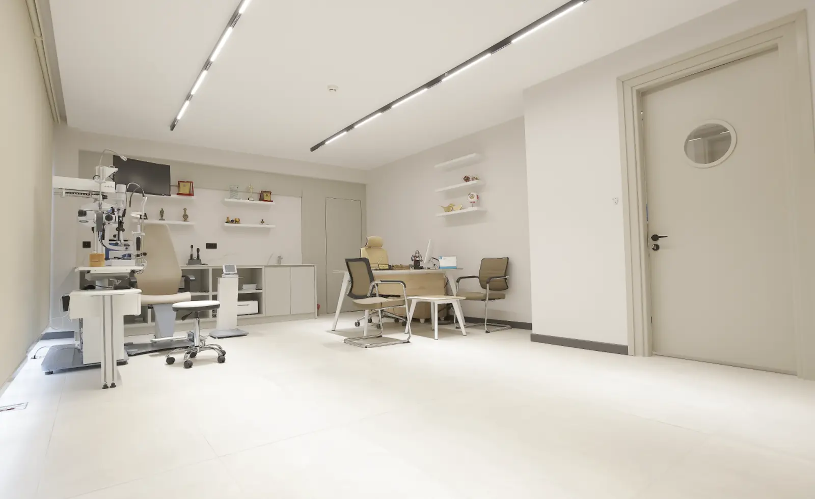 Clinic-provided photograph of Prof. Dr Cem Yıldırım