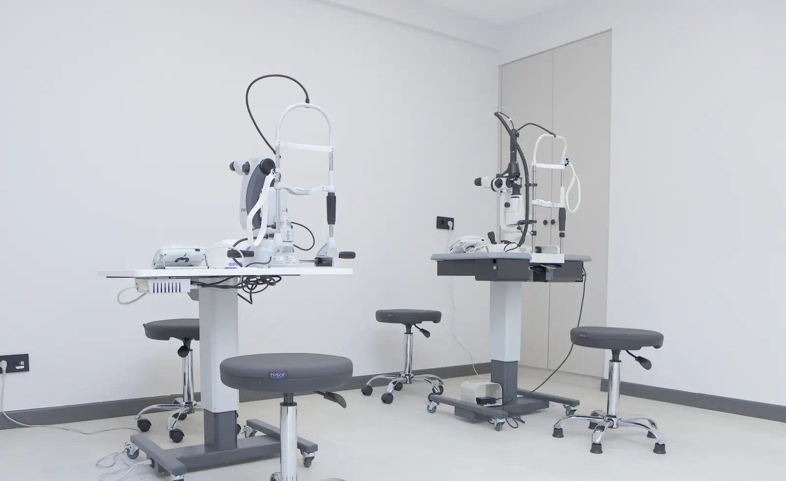 Clinic-provided photograph of Prof. Dr Cem Yıldırım