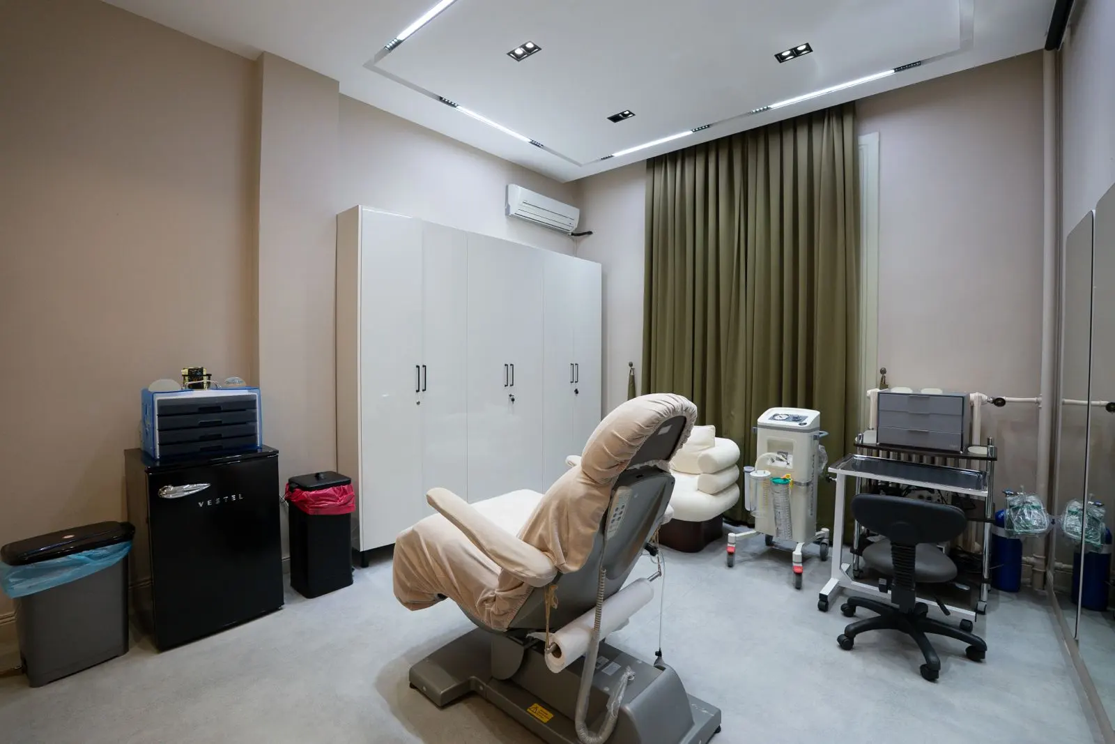 Von der Klinik bereitgestelltes Foto von Dr. Süleyman Özer