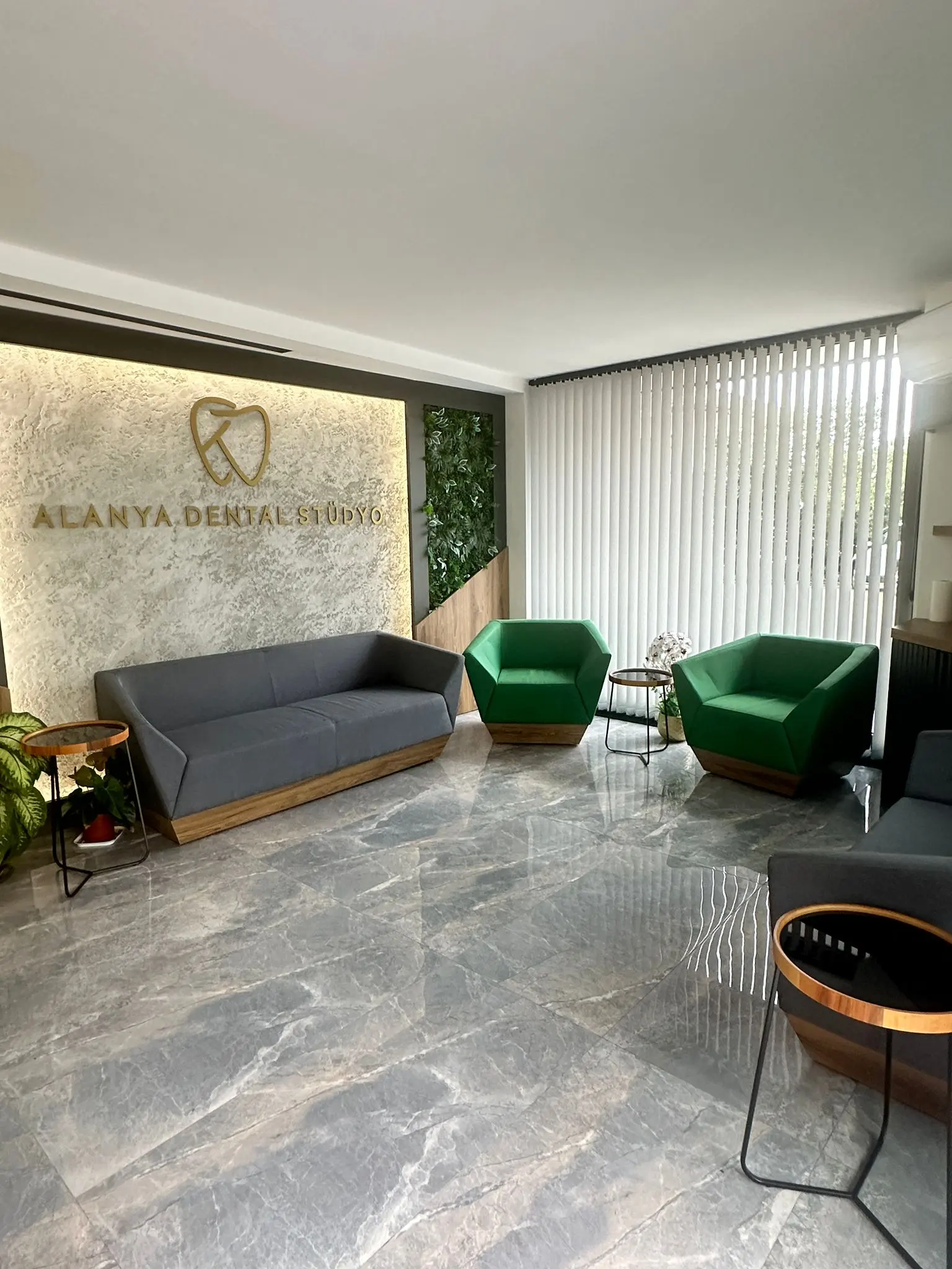 Clinic-provided photograph of MN Alanya Dental Stüdyo