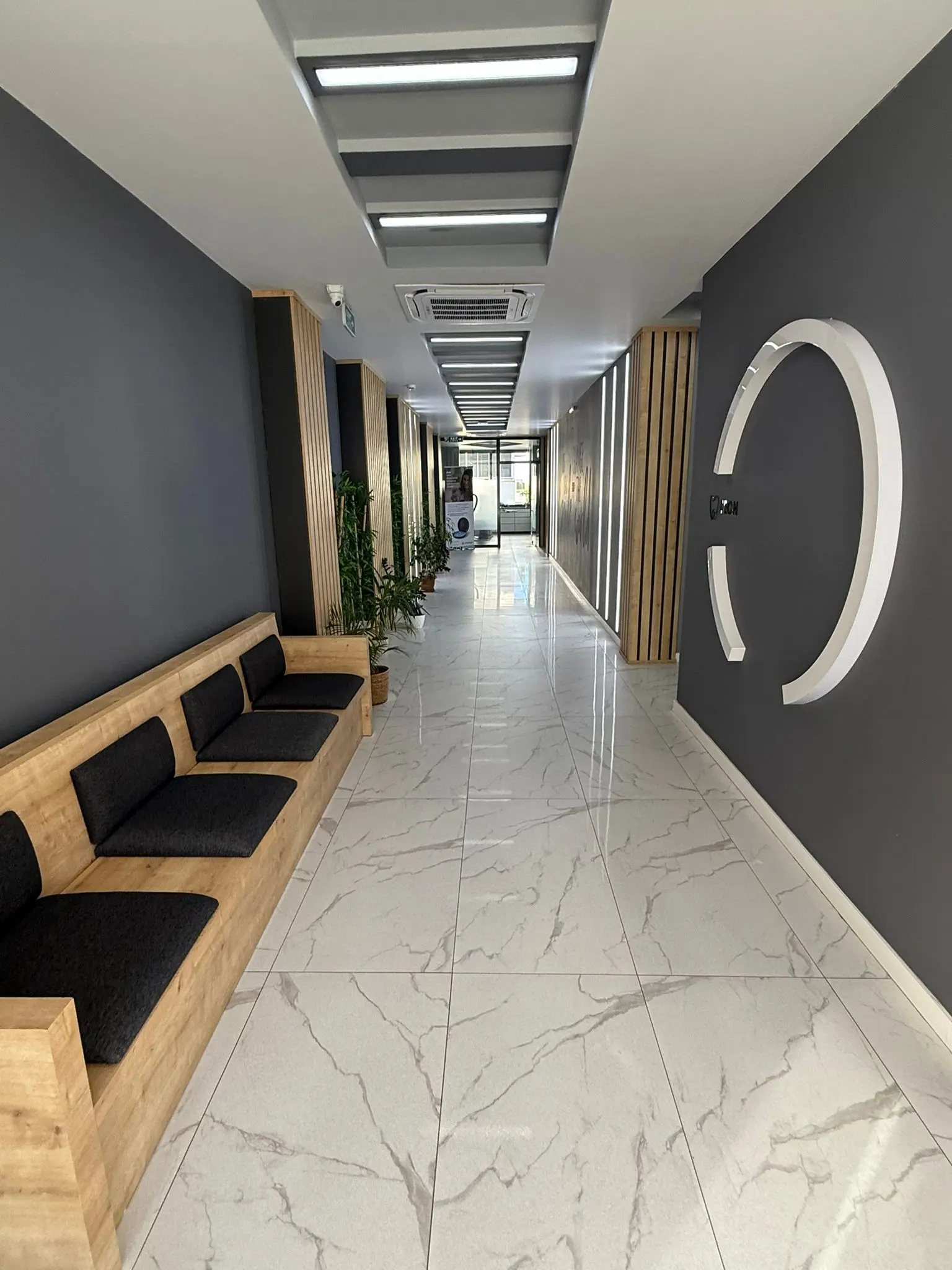 Clinic-provided photograph of Ceon Narlıdere Dental Clinic