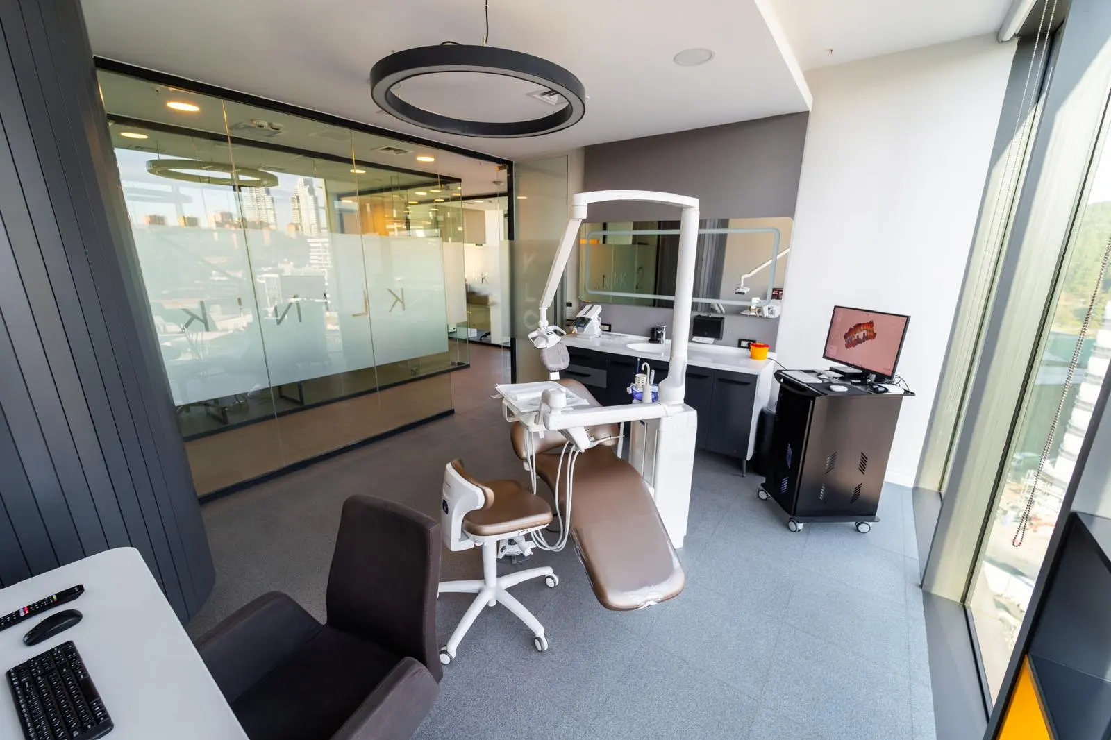Clinic-provided photograph of KLC Dental Clinic