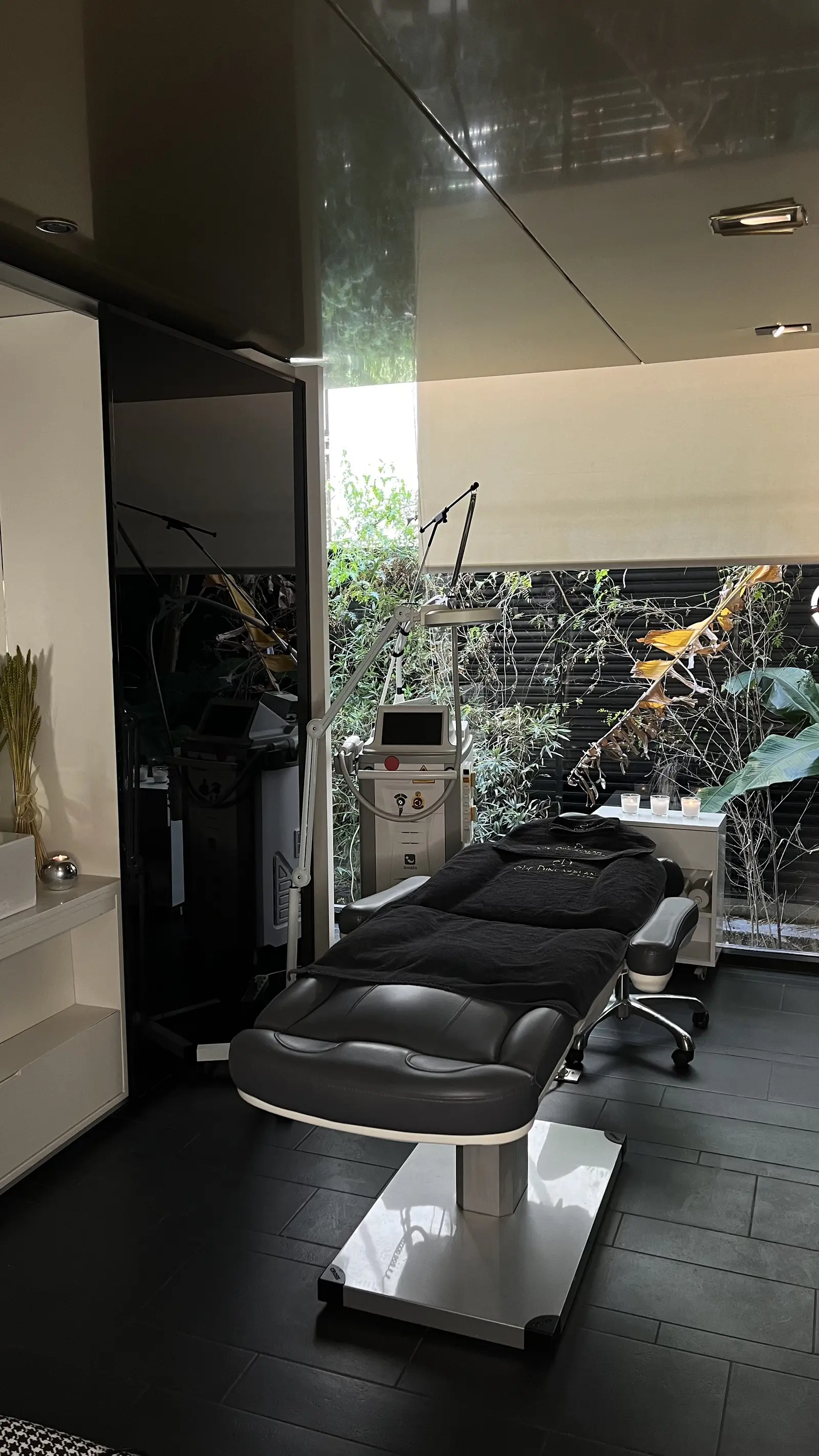 Clinic-provided photograph of Elif Dinçarslan Clinic