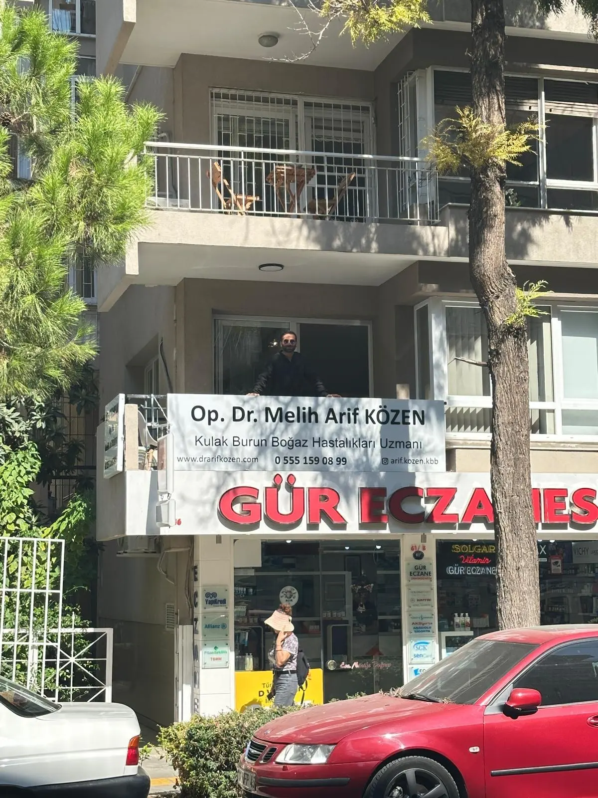 Clinic-provided photograph of Dr Melih Arif Közen