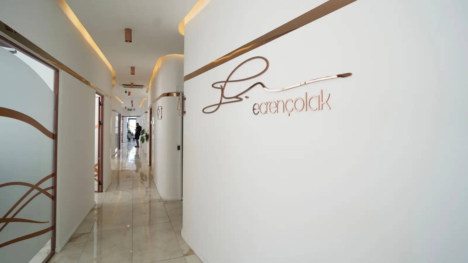 Clinic-provided photograph of Ecren Çolak Dent Clinic
