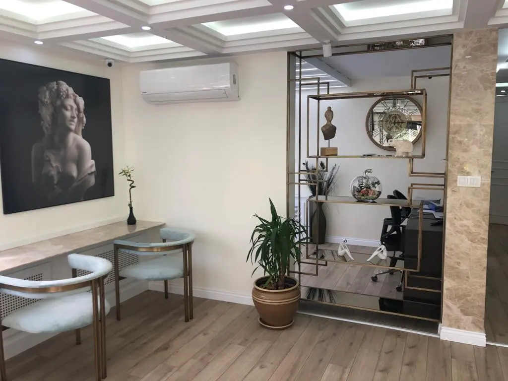 Clinic-provided photograph of Dr Caner Kaçmaz