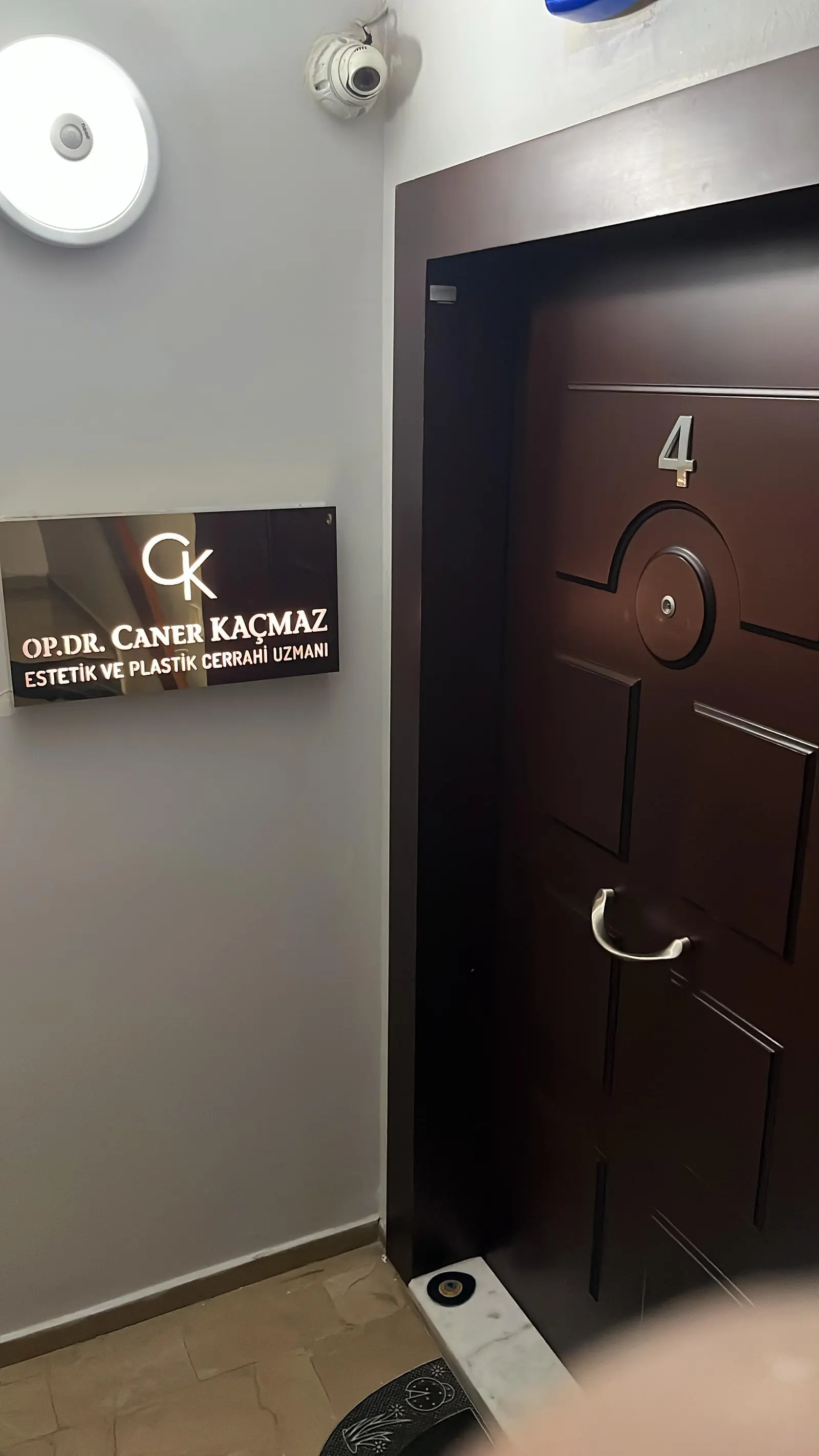 Clinic-provided photograph of Dr Caner Kaçmaz