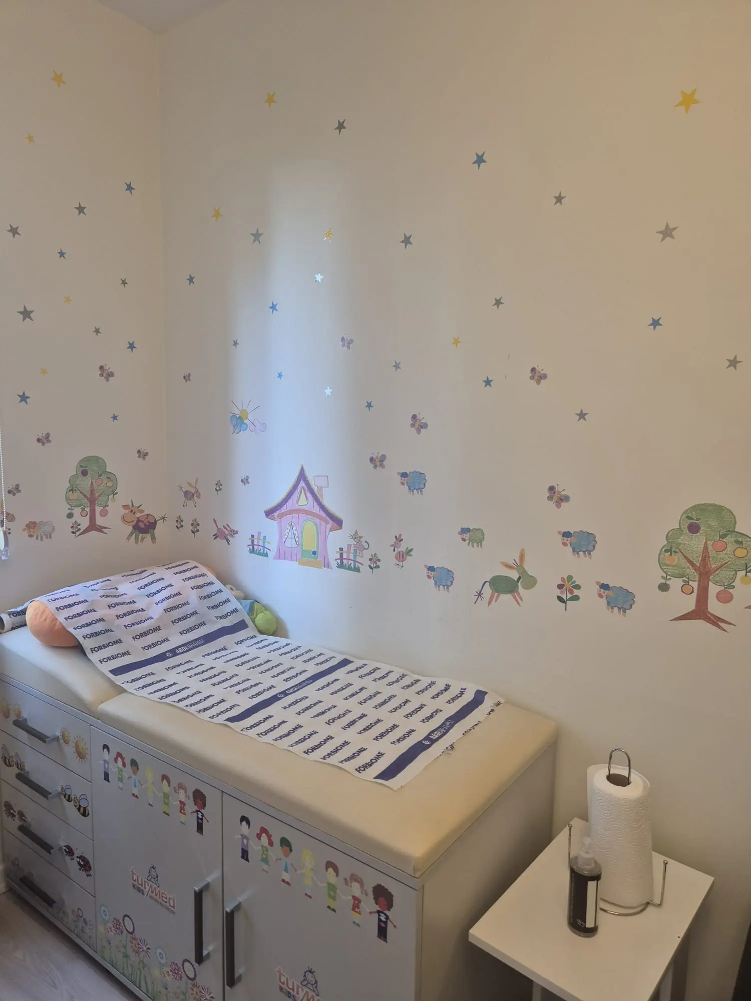 Clinic-provided photograph of Dr Alp Tunç