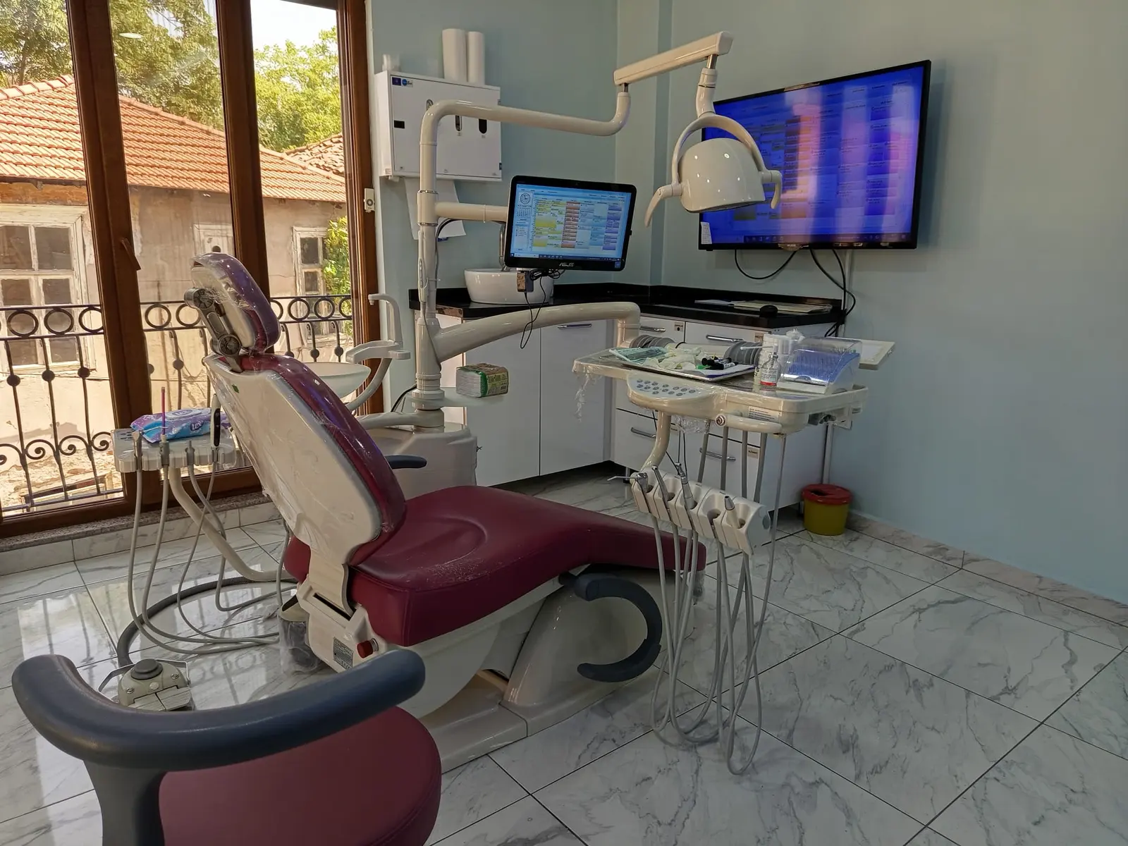 Clinic-provided photograph of Yıldızdent Dental Clinic