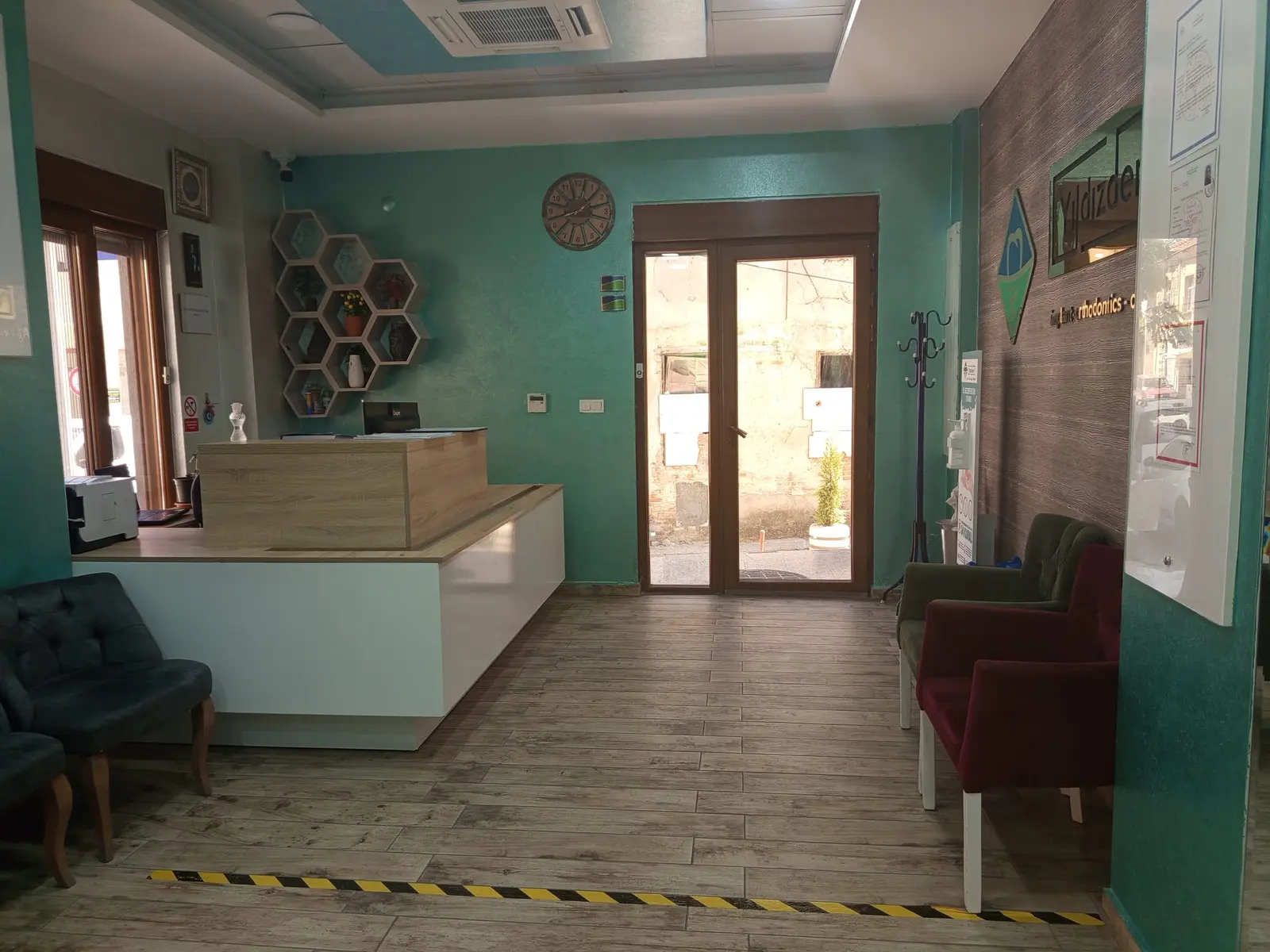 Clinic-provided photograph of Yıldızdent Dental Clinic