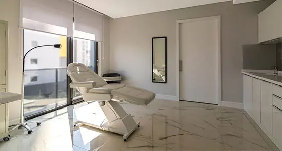 Clinic-provided photograph of Dr Mahmut Ulvi Kayalı