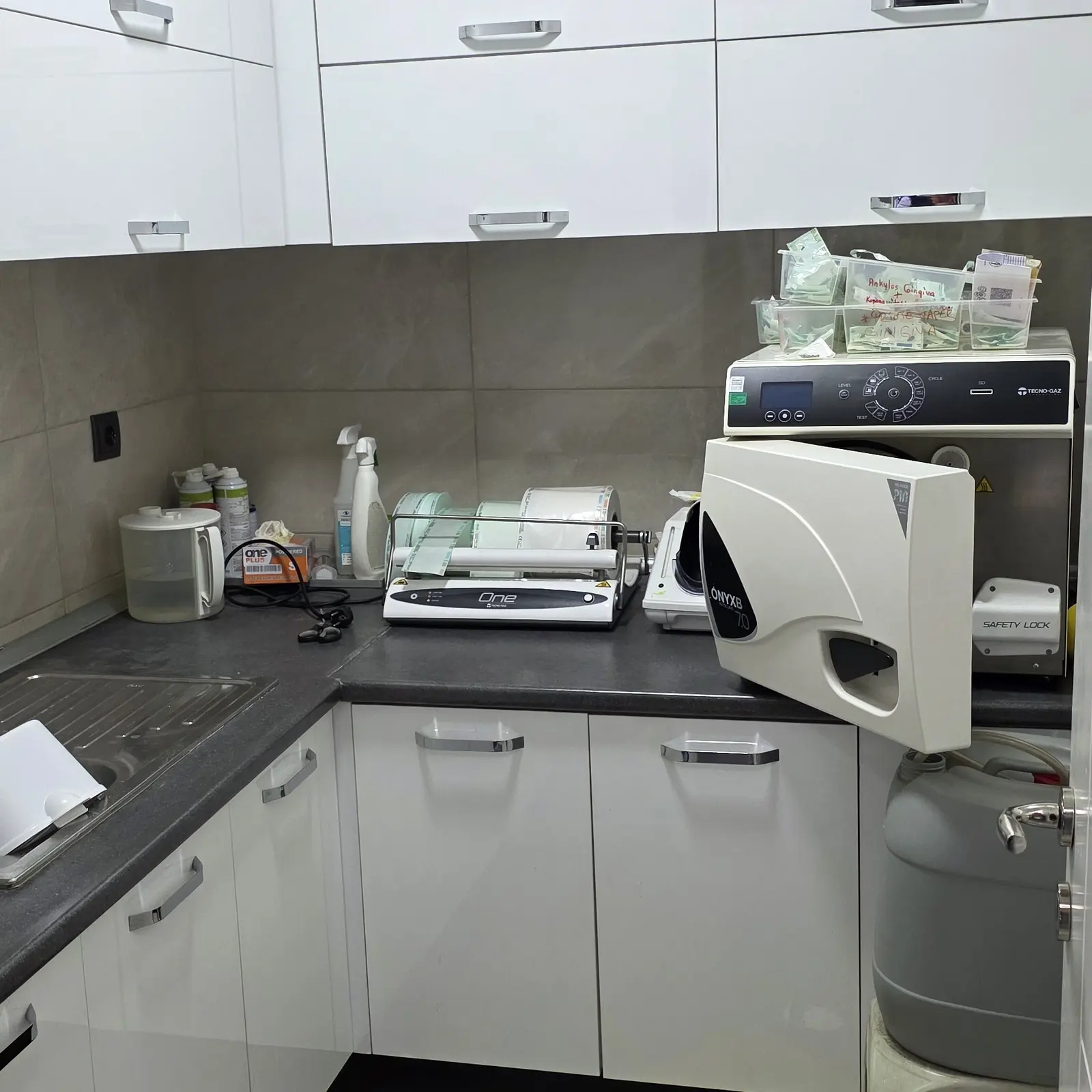 Clinic-provided photograph of Dr Tayfun Turna