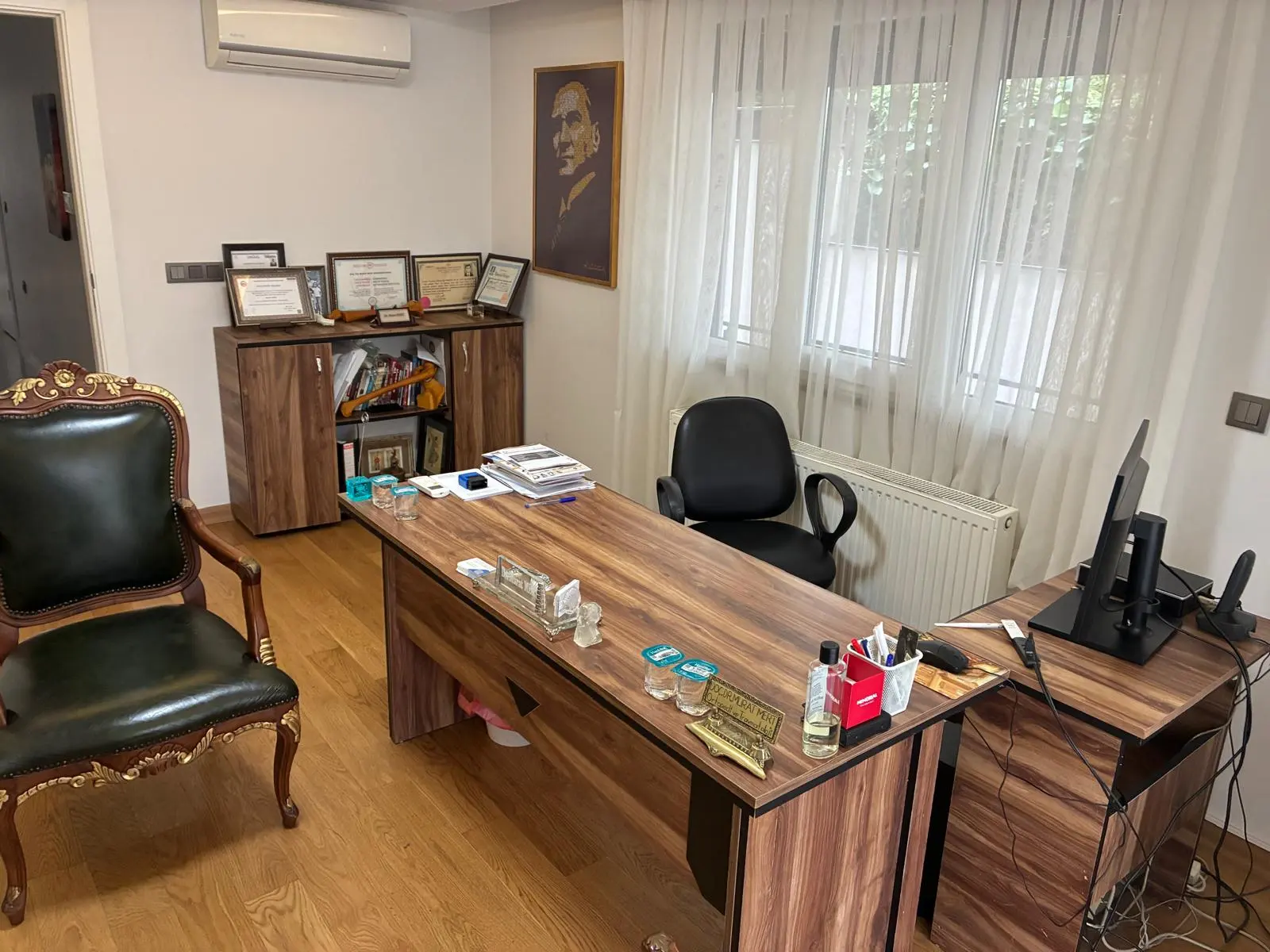 Clinic-provided photograph of Assoc. Prof. Dr Murat Mert