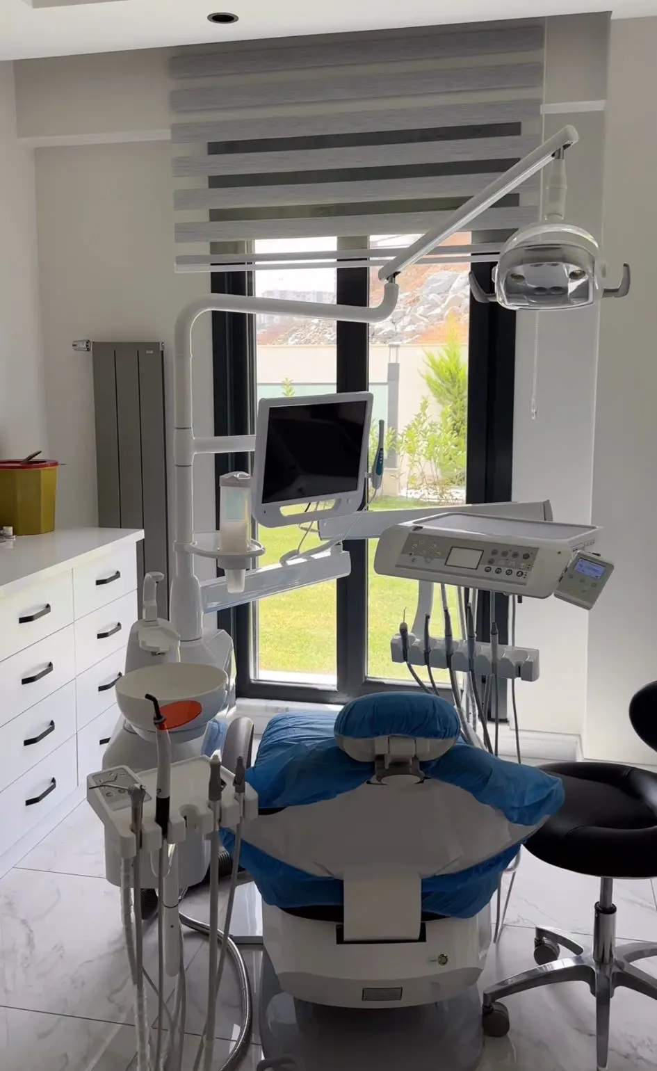 Von der Klinik bereitgestelltes Foto von Dr. Civan Zan